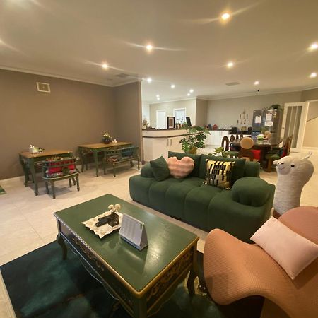 Sunny Ocean View Retreat Perth Exterior foto
