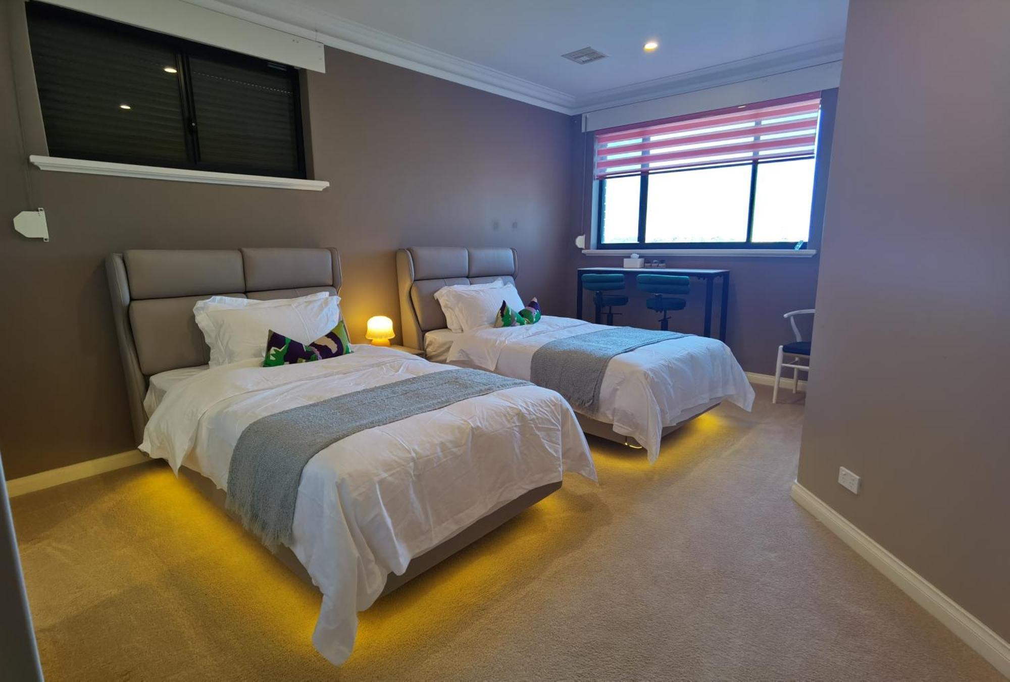 Sunny Ocean View Retreat Perth Exterior foto